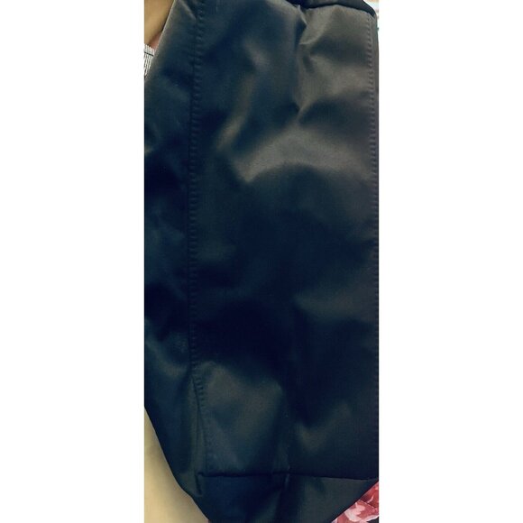 Victoria's Secret Floral Quilted Satin Weekender Tote Travel Bag NWT - Picture 8 of 8